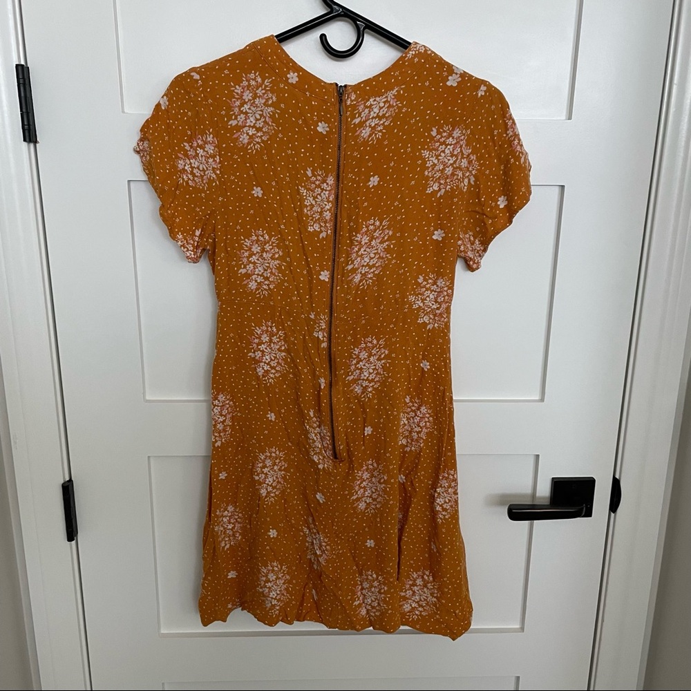 Mustard yellow xhilaration dress size S - Picture 2 of 4